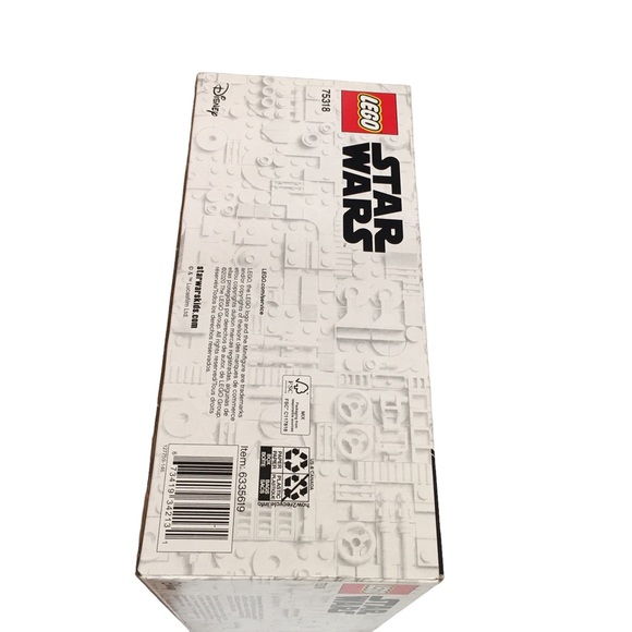 LEGO The Child 75318 Star Wars The Mandalorian Series Baby Yoda NEW IN BOX - Picture 2 of 6